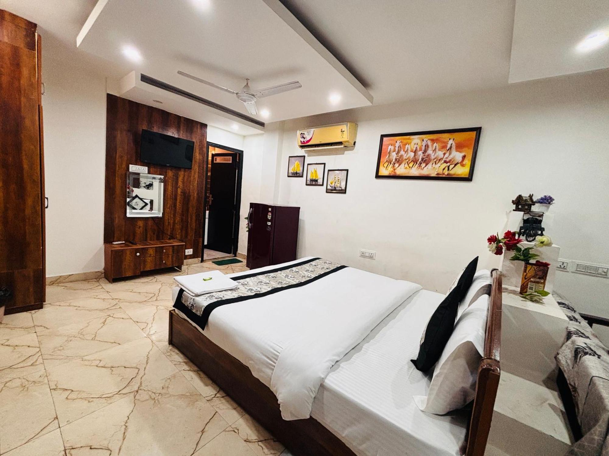 Hauz Khas Villa New Delhi Exterior foto