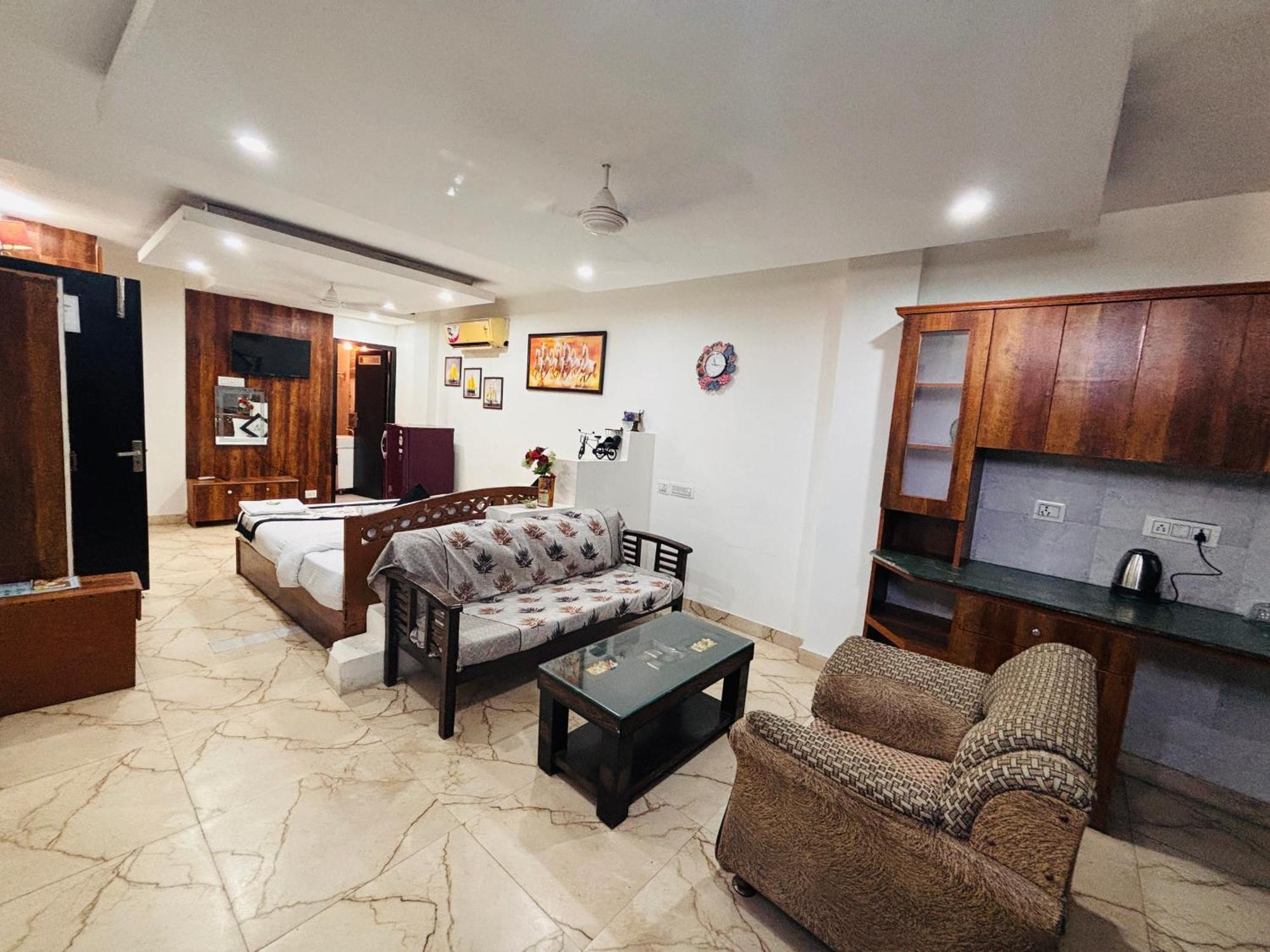 Hauz Khas Villa New Delhi Exterior foto